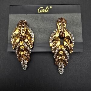 Carle Gold Tone Leaf Clip On Earrings Rhinestones Two Tone On Card NOS